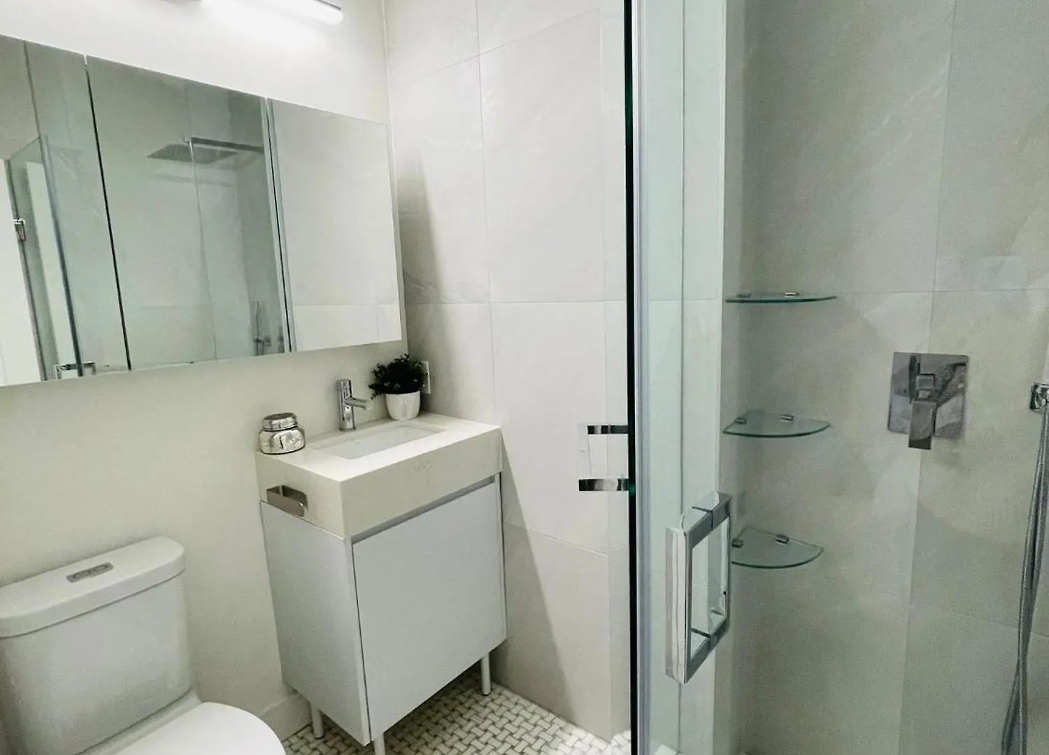 Urban 2-Bed Apartment In The Beaches Toronto Canadá